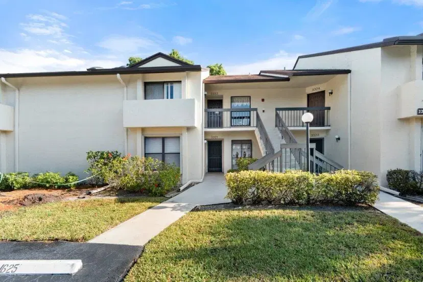 Picture of 3322 Perimeter Drive 3322, Greenacres FL 33467