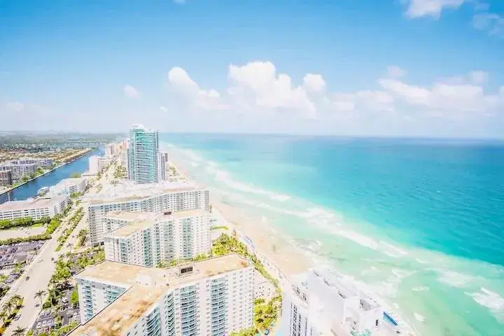 Picture of 3725 S Ocean Dr 709, Hollywood FL 33019