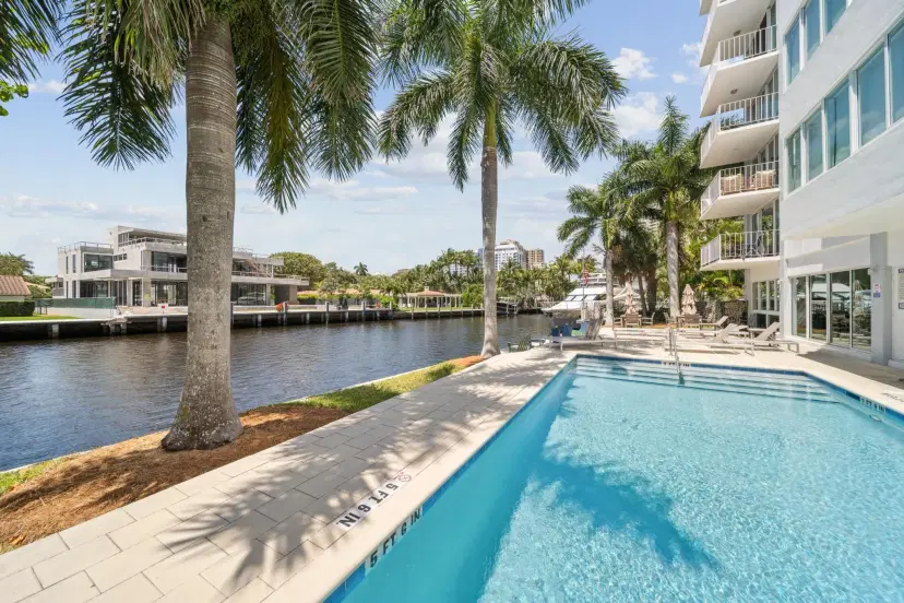 Picture of 800 SE 4Th St 104, Fort Lauderdale FL 33301