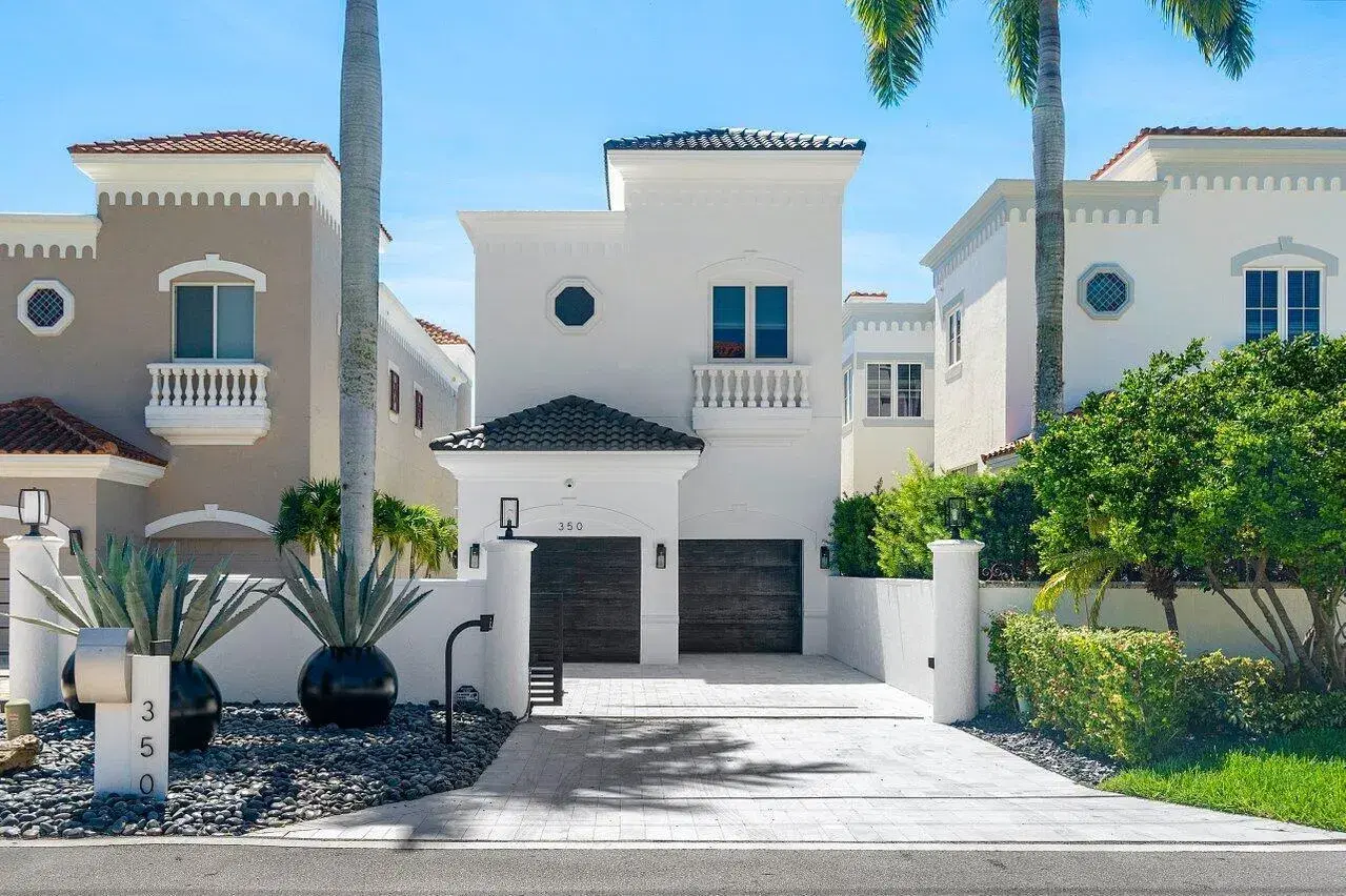 Picture of 350 E Royal Palm Road, Boca Raton, FL 33432