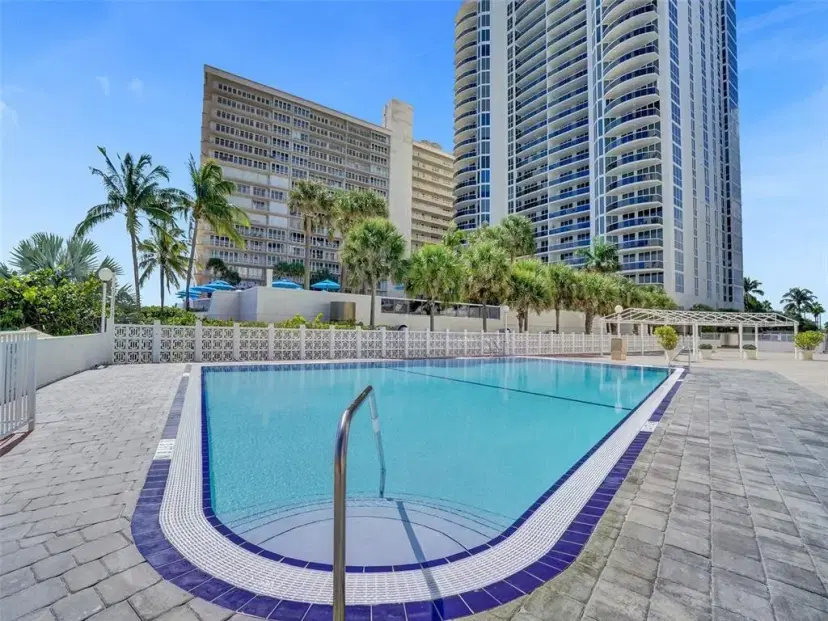 Picture of 4250 Galt Ocean Dr 6B, Fort Lauderdale FL 33308
