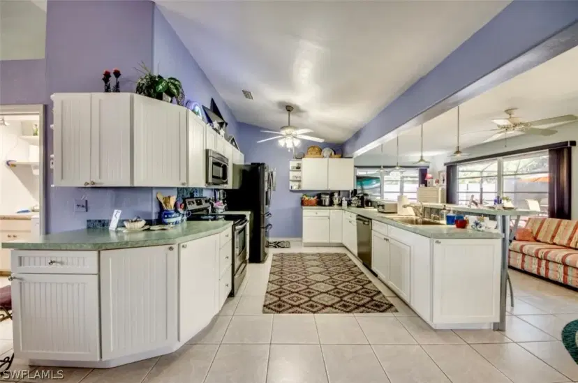 Picture of 539 W Archer Pkwy, Cape Coral FL 33904
