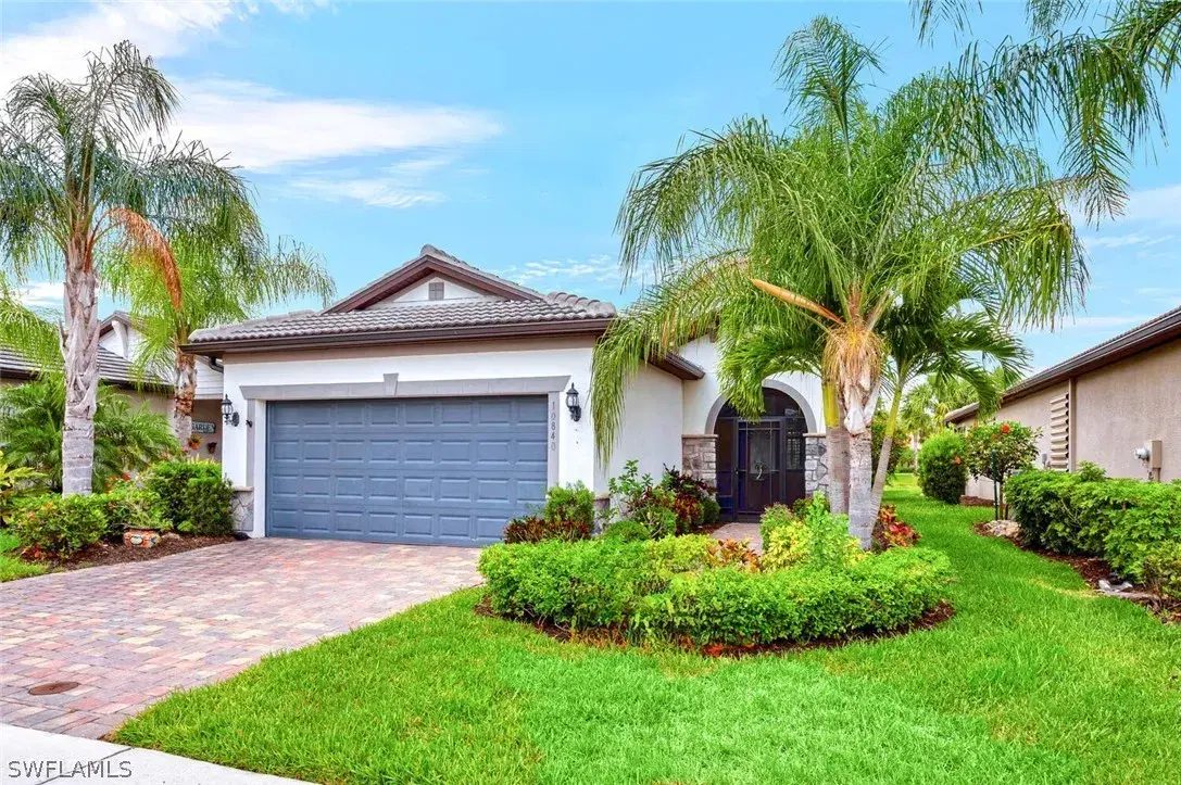 Picture of 10840 Glenhurst St, Fort Myers, FL 33913
