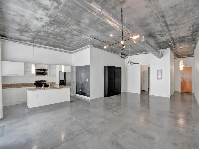 Picture of 435 N Andrews Ave 204, Fort Lauderdale FL 33301
