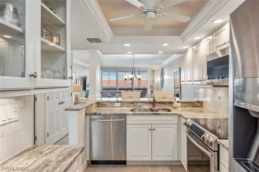 Picture of 693 Seaview Ct Ph3, Marco Island FL 34145
