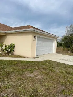 Picture of 354 Petite Ave, Lehigh Acres, FL 33974