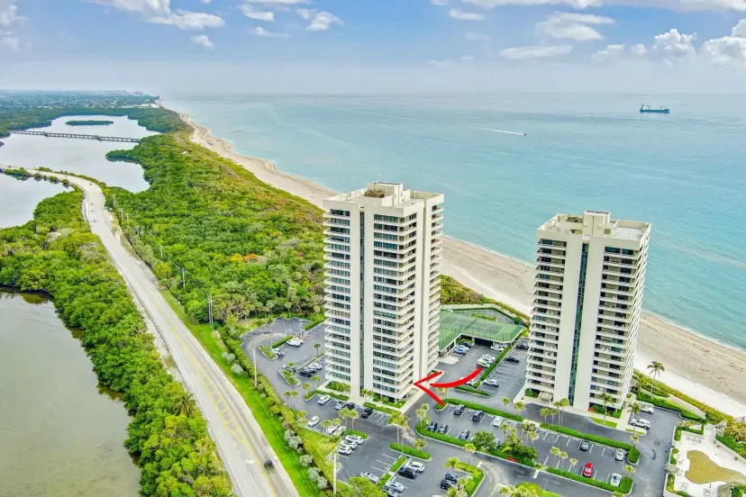 Picture of 5550 N Ocean Drive 2B, Riviera Beach FL 33404