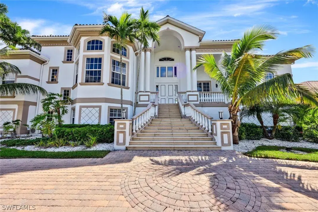 Picture of 12560 Panasoffkee Dr, North Fort Myers, FL 33903