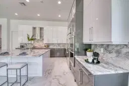 Picture of 9204 Coral Isles Circle, Palm Beach Gardens, FL 33412