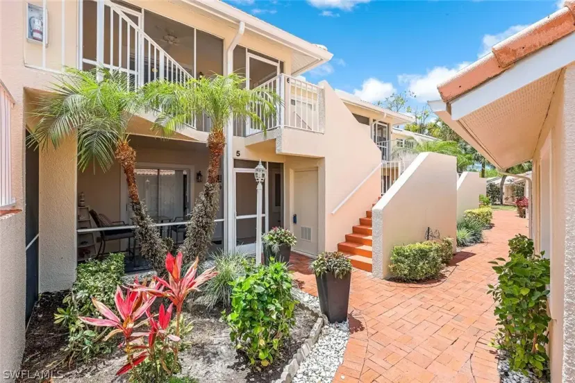 Picture of 2420 Hidden Lake Dr 1006, Naples FL 34112