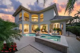Picture of 33 3Rd St S, Naples, FL 34102