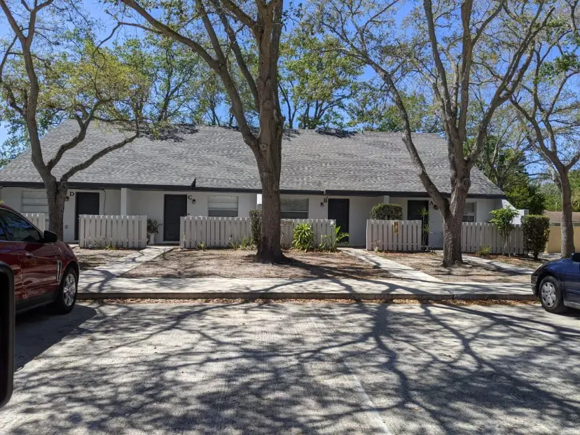 Picture of 2019 Oleander Blvd B, Fort Pierce FL 34950