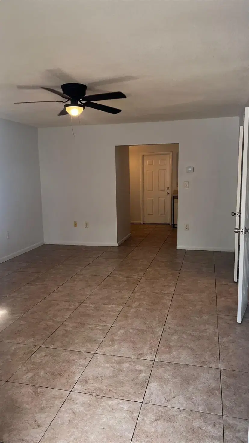 Picture of 2019 Oleander Blvd B, Fort Pierce FL 34950