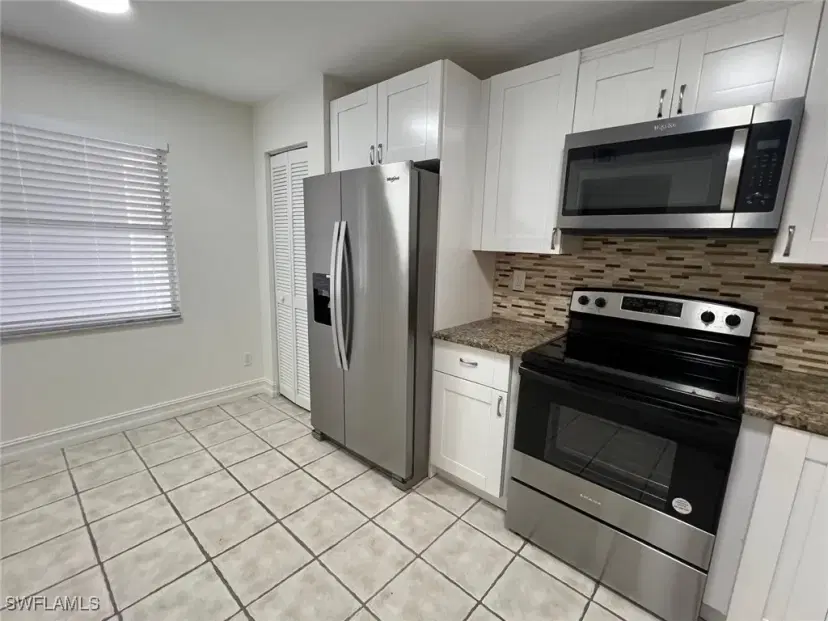 Picture of 1350 Churchill Cir L104, Naples FL 34116
