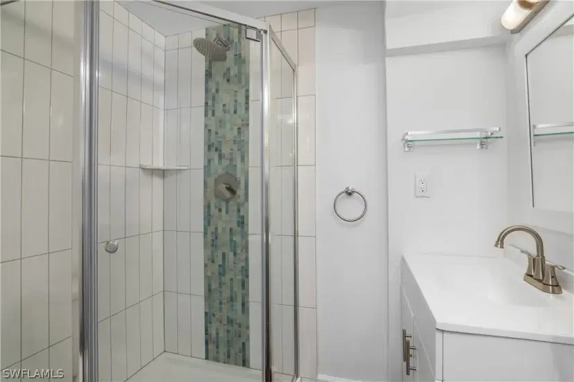 Picture of 126 Andre Mar Dr, Fort Myers Beach FL 33931