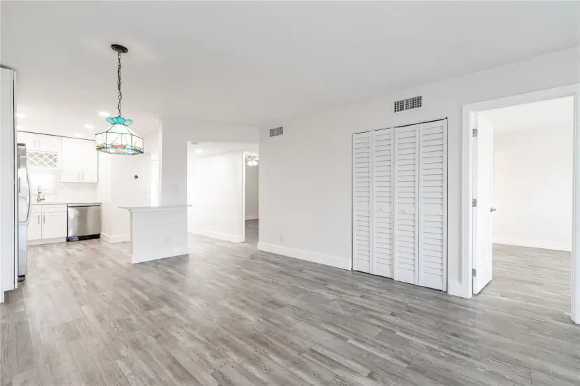 Picture of 8971 S Hollybrook Blvd 308, Pembroke Pines FL 33025