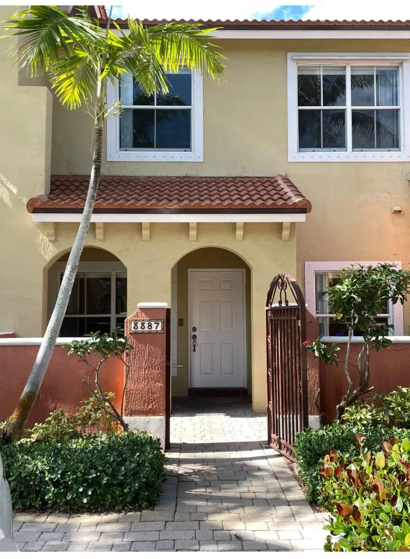 Picture of 3387 Merrick Ct 3387, Margate FL 33063