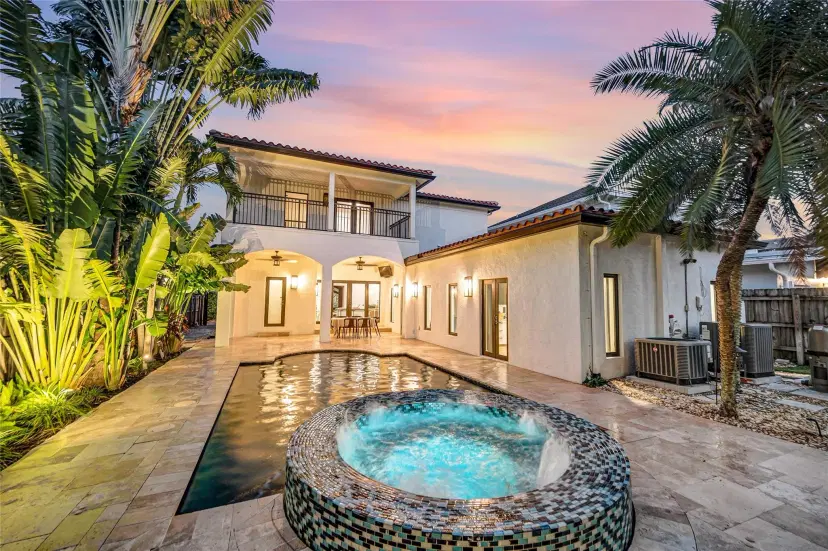 Picture of 537 NE 13Th Ave, Fort Lauderdale FL 33301