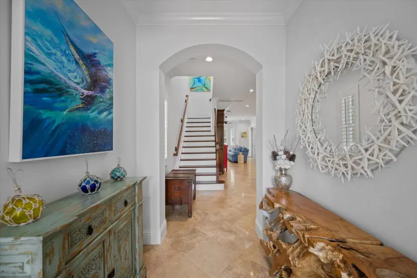 Picture of 218 Mariner Court, North Palm Beach FL 33408