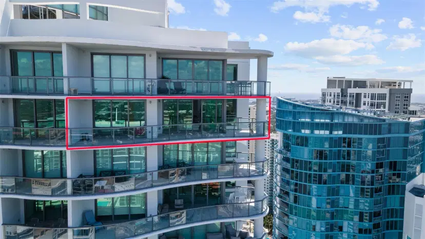 Picture of 100 E Las Olas Blvd 4504, Fort Lauderdale FL 33301
