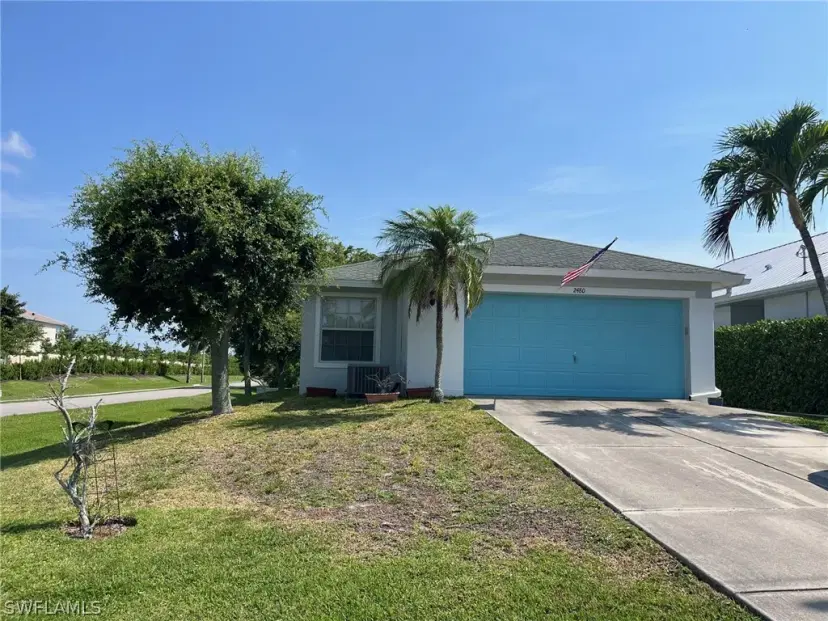 Picture of 2480 Lake Ave, Naples FL 34112