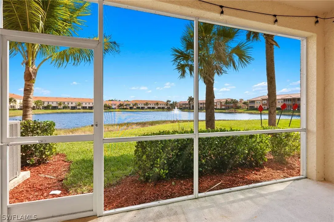 Picture of 8894 Via Isola Ct, Fort Myers, FL 33966