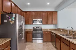 Picture of 8894 Via Isola Ct, Fort Myers, FL 33966