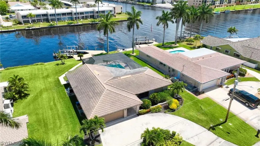 Picture of 1921 SE 44Th St, Cape Coral FL 33904