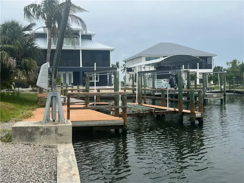Picture of 3 Palmview Blvd, Fort Myers Beach FL 33931
