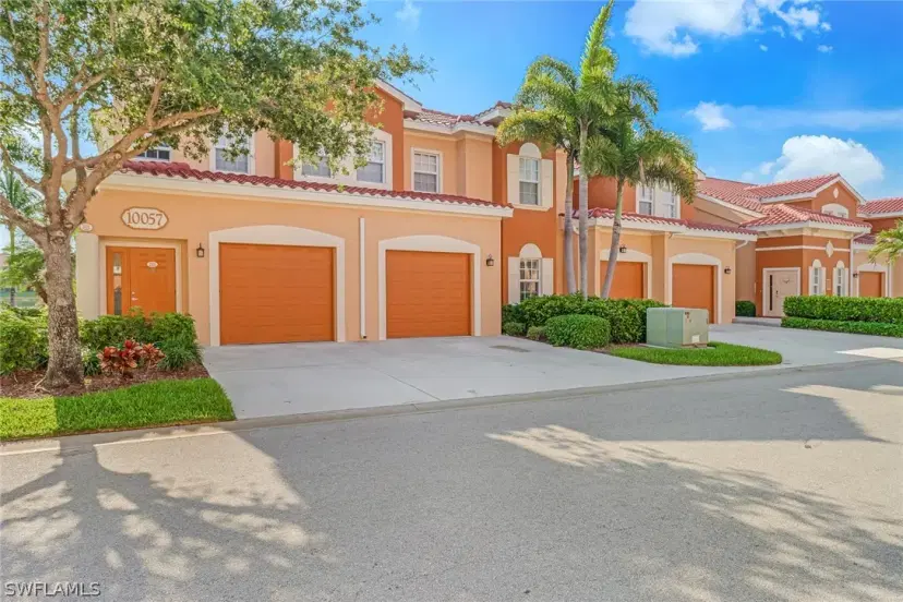 Picture of 10057 Via Colomba Cir 101, Fort Myers FL 33966