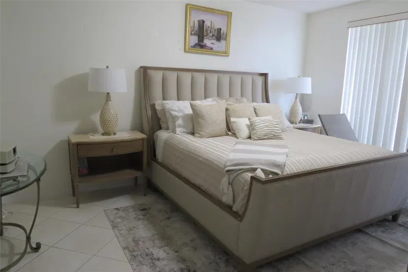 Picture of 2880 NE 14Th Street Cswy 804, Pompano Beach FL 33062