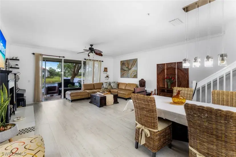 Picture of 1064 Hampton Cir 54, Naples FL 34105