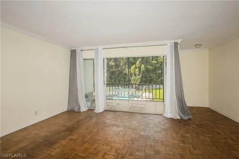 Picture of 3030 Binnacle Dr 204, Naples FL 34103