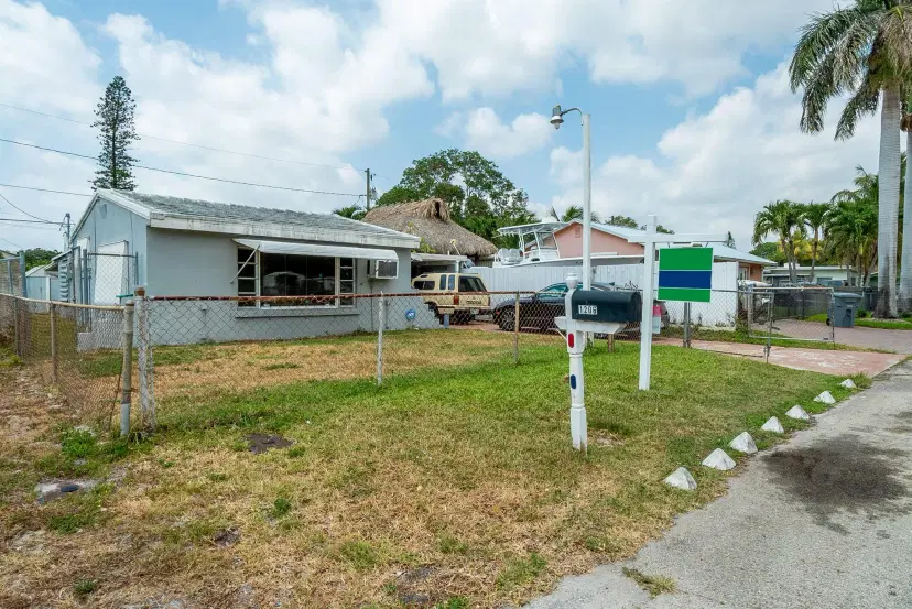 Picture of 1206 S Ridge Road, Lake Worth FL 33462