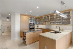 Picture of 6075 Pelican Bay Blvd 906, Naples, FL 34108
