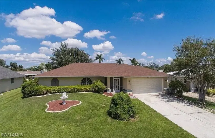 Picture of 227 SE 43Rd Ln, Cape Coral FL 33904