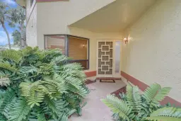 Picture of 5295 10Th Fairway Drive 1, Delray Beach, FL 33484
