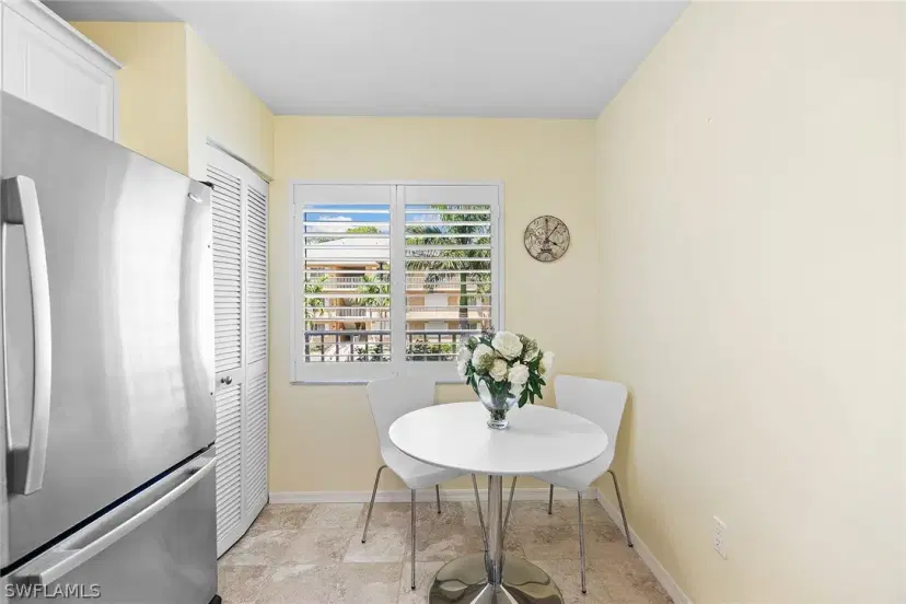 Picture of 3011 Sandpiper Bay Cir C205, Naples FL 34112