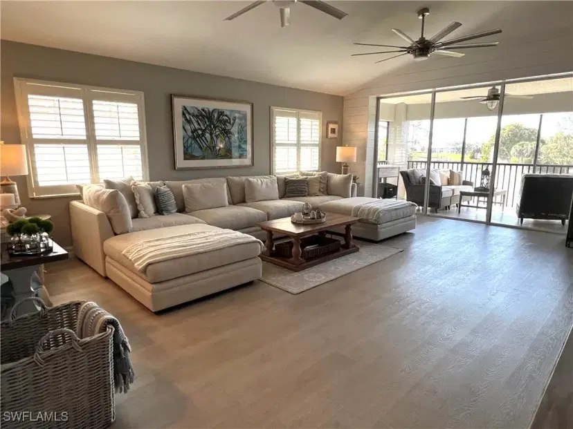 Picture of 8141 Saratoga Dr 1903, Naples FL 34113