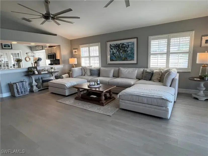 Picture of 8141 Saratoga Dr 1903, Naples FL 34113