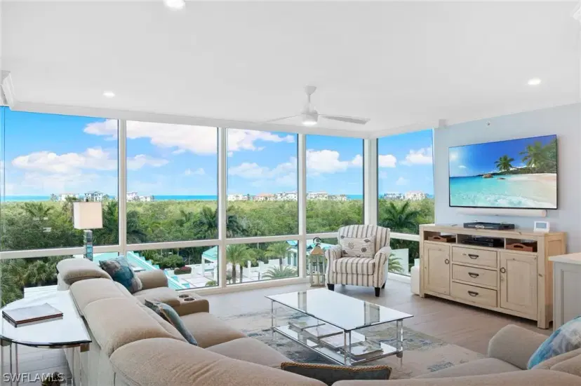 Picture of 7515 Pelican Bay Blvd 5A, Naples FL 34108