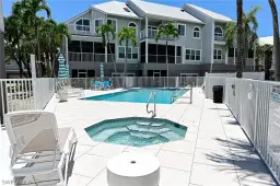 Picture of 117 Barefoot Cir 18, Bonita Springs, FL 34134