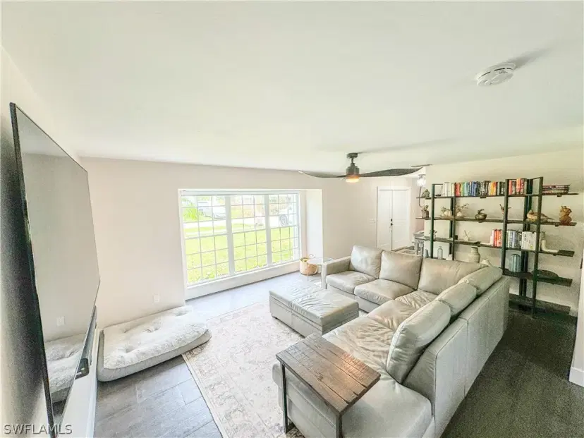 Picture of 1319 Bradford Rd, Fort Myers FL 33901