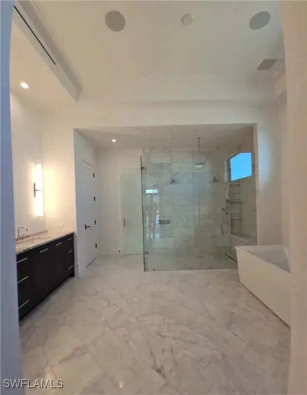 Picture of 6704 Newport Rd, Naples FL 34109