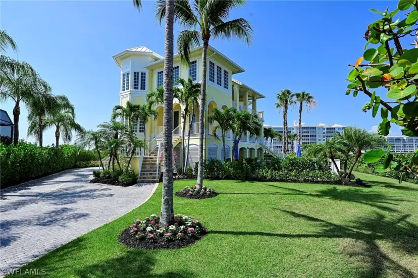 Picture of 195 San Mateo Dr, Bonita Springs FL 34134