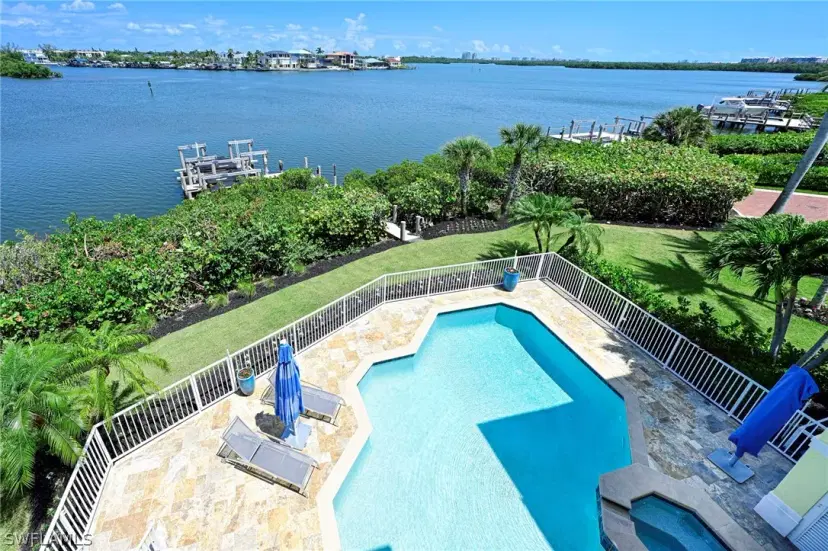 Picture of 195 San Mateo Dr, Bonita Springs FL 34134