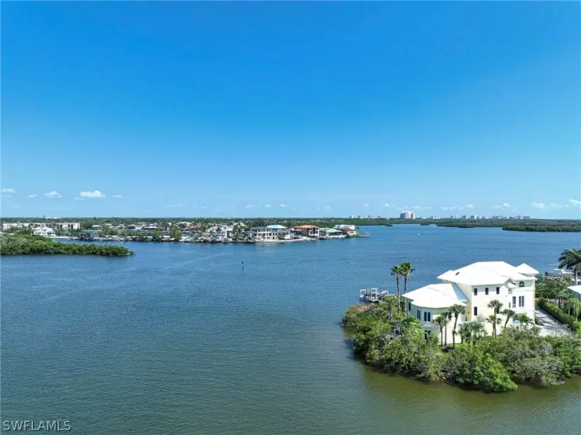 Picture of 195 San Mateo Dr, Bonita Springs FL 34134