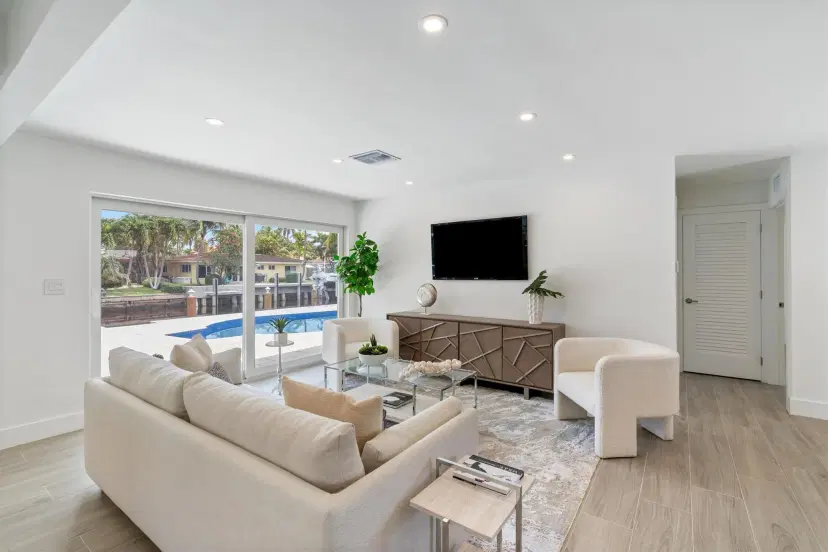Picture of 201 SE 12Th St, Pompano Beach FL 33060