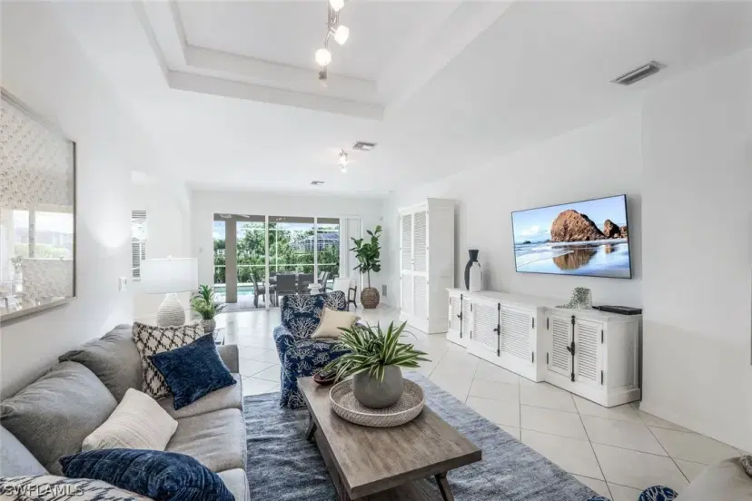 Picture of 5576 Lago Villaggio Way, Naples FL 34104
