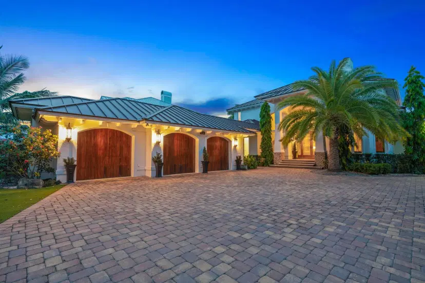 Picture of 18241 Perigon Way, Jupiter FL 33458